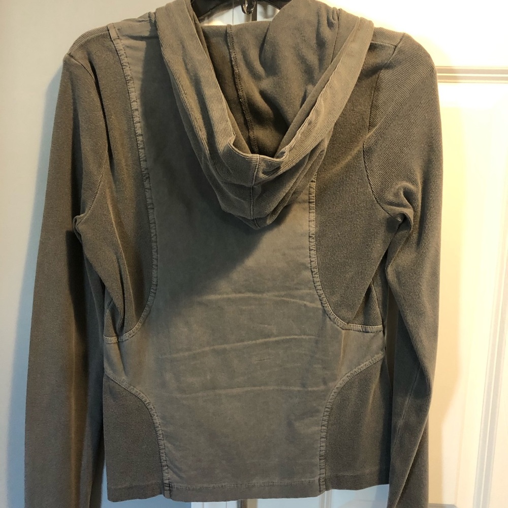 Wearables Jacket - Picture 2 of 2